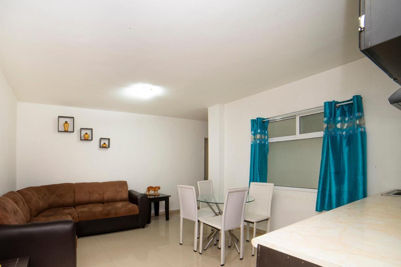 Amueblados San Isidro Otel León Dış mekan fotoğraf