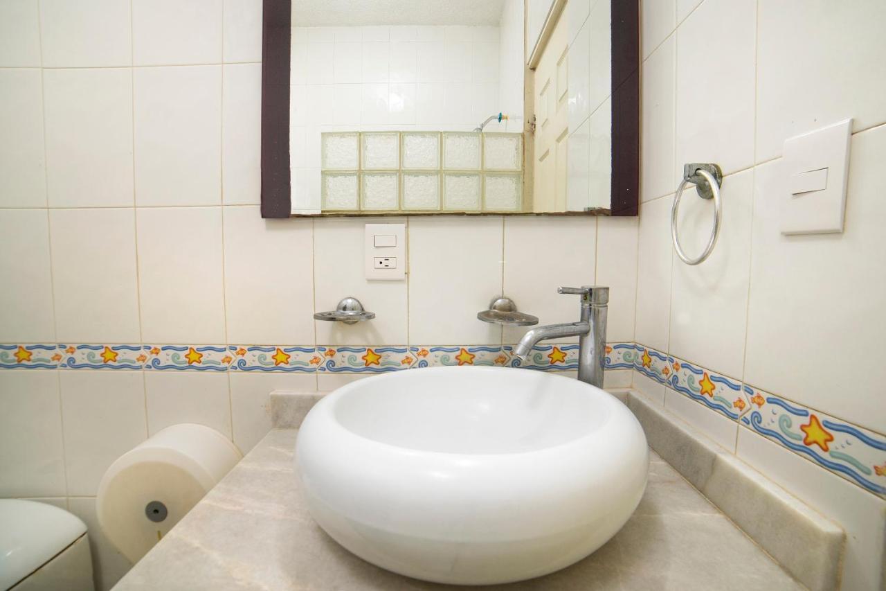 Amueblados San Isidro Otel León Dış mekan fotoğraf
