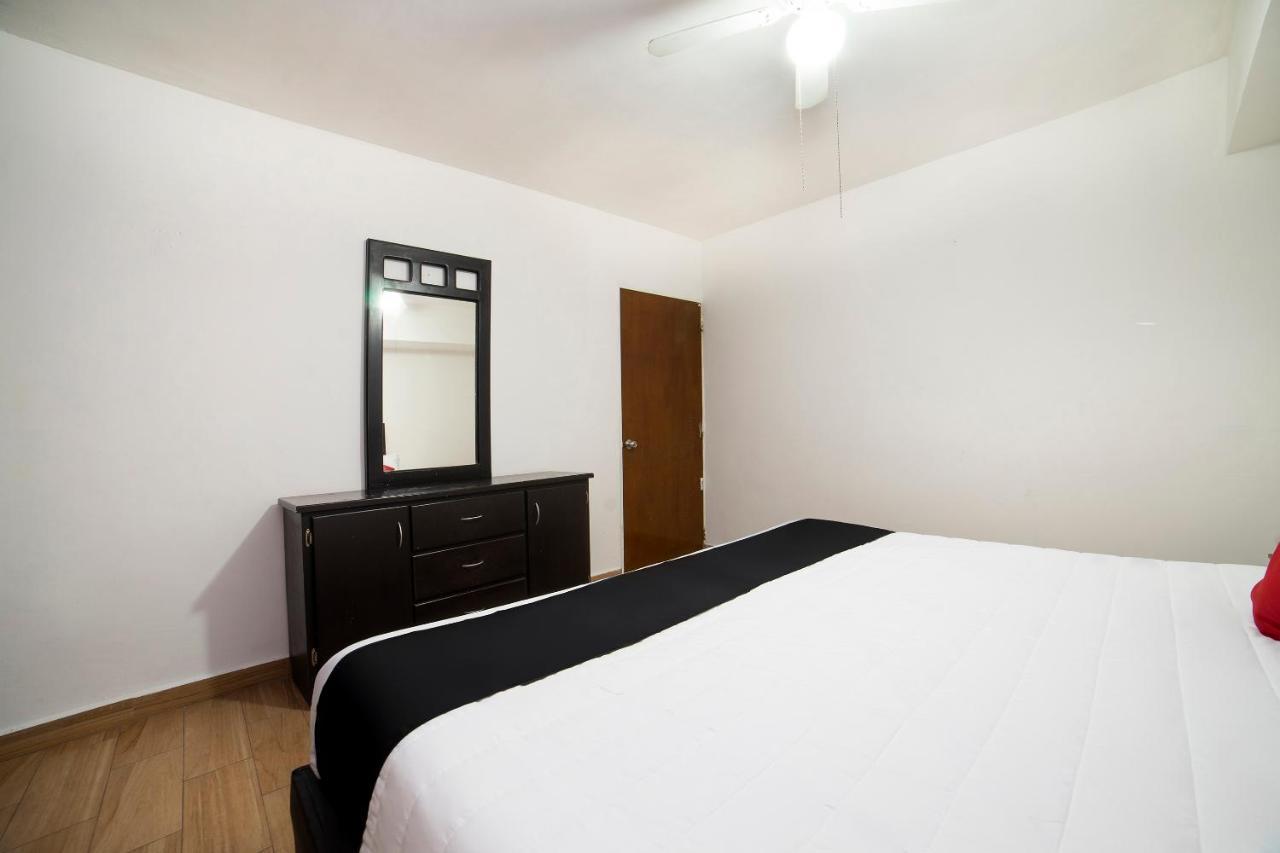Amueblados San Isidro Otel León Dış mekan fotoğraf